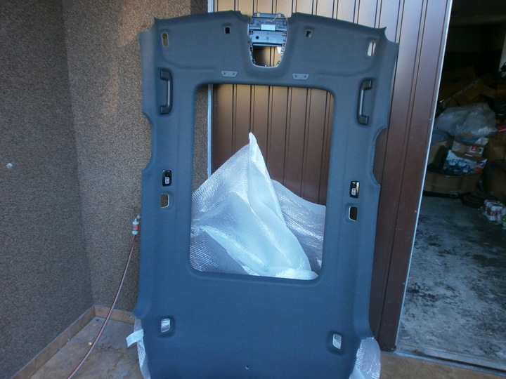 фото №1, Потолок панорама do volvo xc40 чёрный!!!