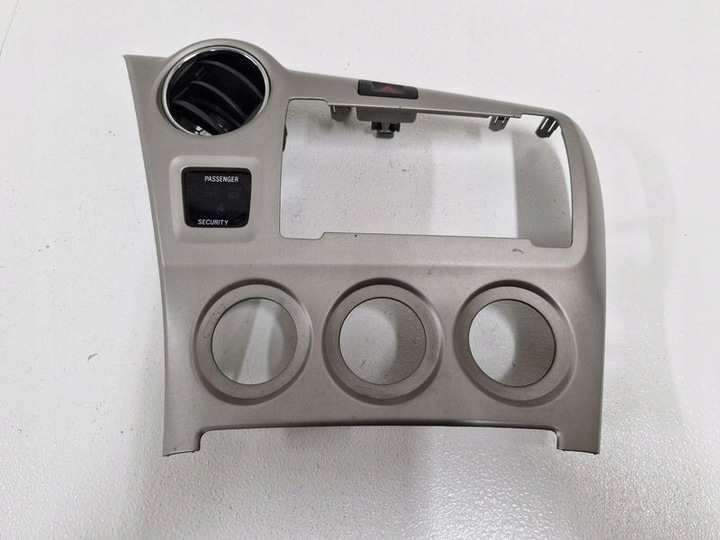 фото №1, Toyota matrix 2 ii e140 рамка радіо dekor решітка повітропровід 55422-02070