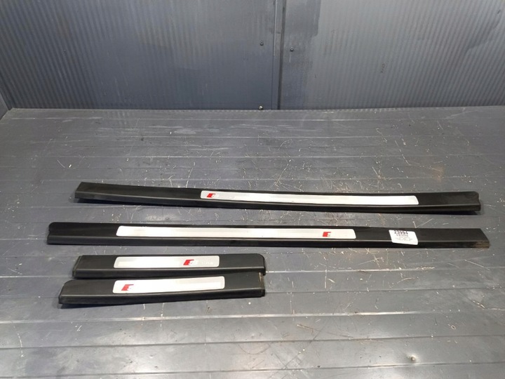 фото №1, Audi a3 8p 5d sportback накладки пороговые планки s-line kpl