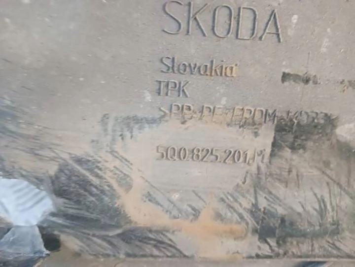 фото №7, Защита шасси левая skoda octavia iii 5q0825201m