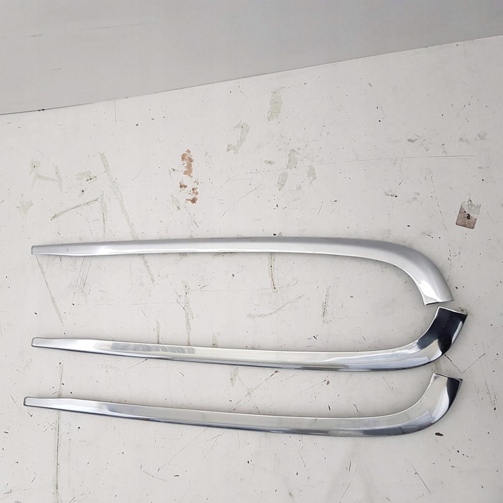 фото №1, Mercedesa w210 планка бампера накладка хром ory