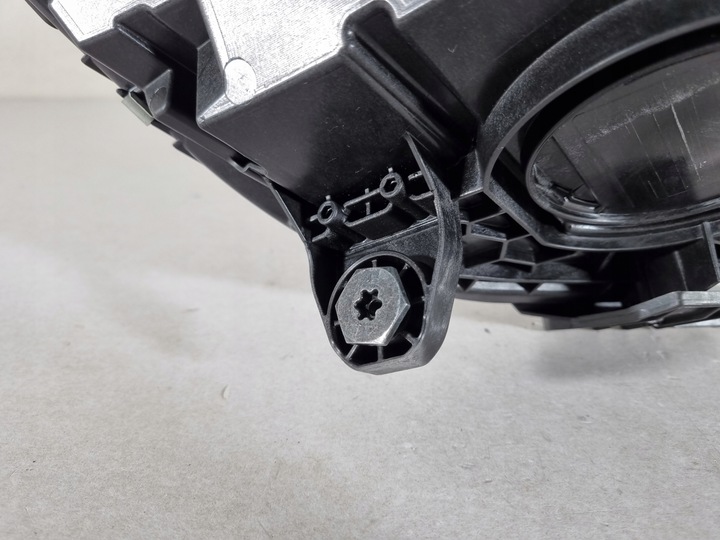 фото №12, Mercedes c-klasa w206 повний led лампа ліва перед eu