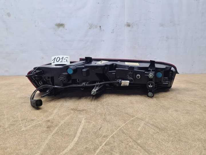 фото №8, Chevrolet camaro vi 17-18r лампа зад задня led права