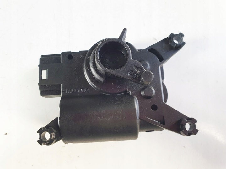 фото №1, Audi q7 i 4l 08r моторчик нагревателя