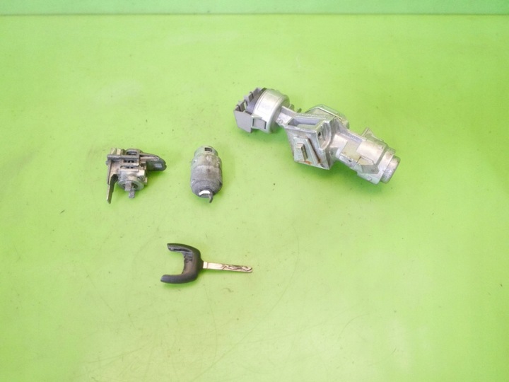 фото №10, Набір вкладиші замок запалювання ford focus mk2 1.6 tdci 04-07