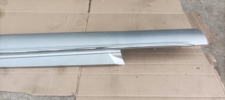 фото №9, Mercedes w205 sedan планка пороговая накладка хром правая левая avantgarde 775