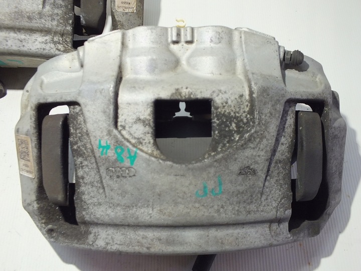 фото №7, Audi a8 d4 s8 4.0tfsi суппорт тормозной левый перед 380mm