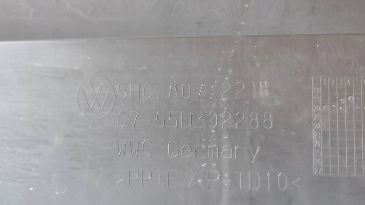 фото №7, Vw golf viii 5h0 бампер перед 5h0807221 h оригинал