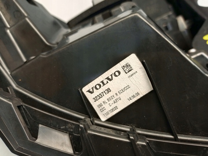 фото №15, Volvo v90 ii 2 рестайлинг 2021- фара задняя правая правое зад 32337138