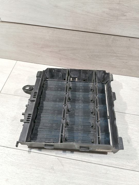 фото №6, Cayenne жалюзи впуск воздуха 9y0122356