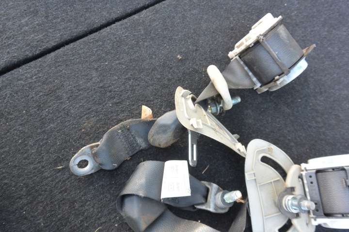 фото №5, Pas безпеки лівий праві зад iii ряд nissan patrol gu4 y61 довгий