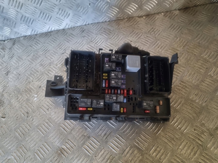 фото №7, Ford galaxy mk4 2.0 tdci коробка запобіжників