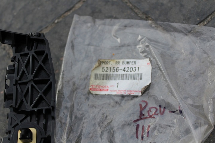 фото №8, Ковзун бампера кріплення лівий зад rav 4 iii 52156-42031 оригінал новий
