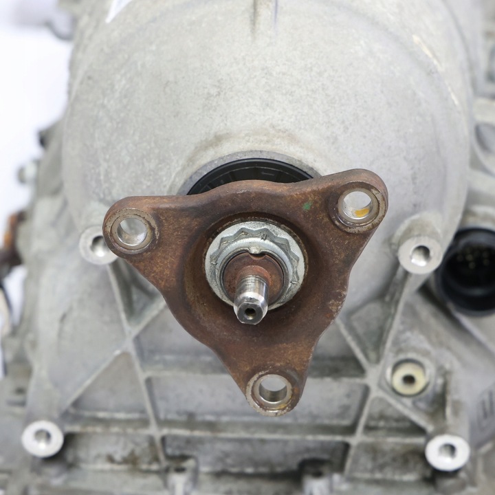 фото №11, Bmw e60 e61 545i e63 e64 645ci n62 коробка передач коробки передач автоматична ga6hp26z