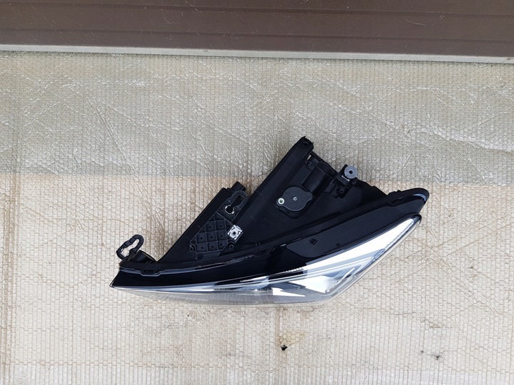 фото №3, Seat cupra formentor лампа перед ліва нова оригінал