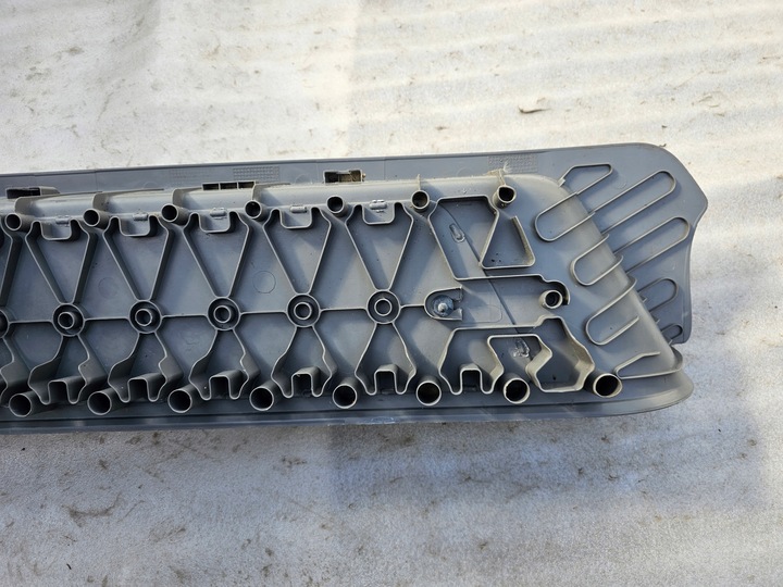 фото №8, Volkswagen t5 накладка поріг градус 7h5863725h