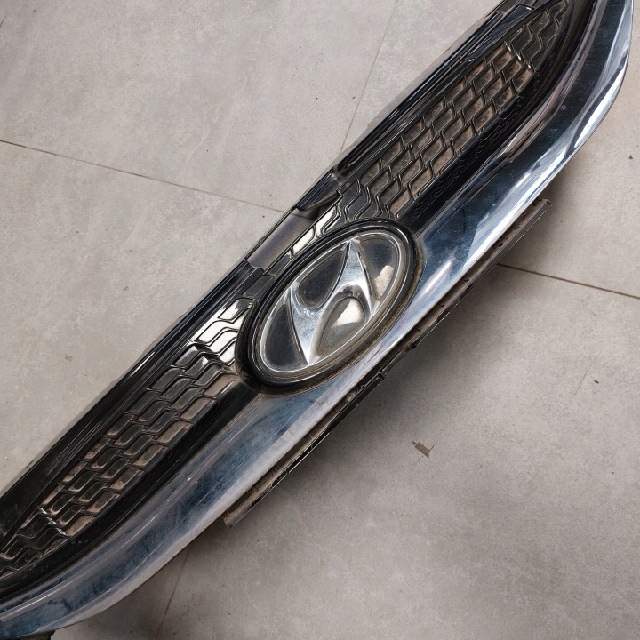 фото №7, Hyundai ix35 2013r решітка решітка радіатора перед 86351-2y000