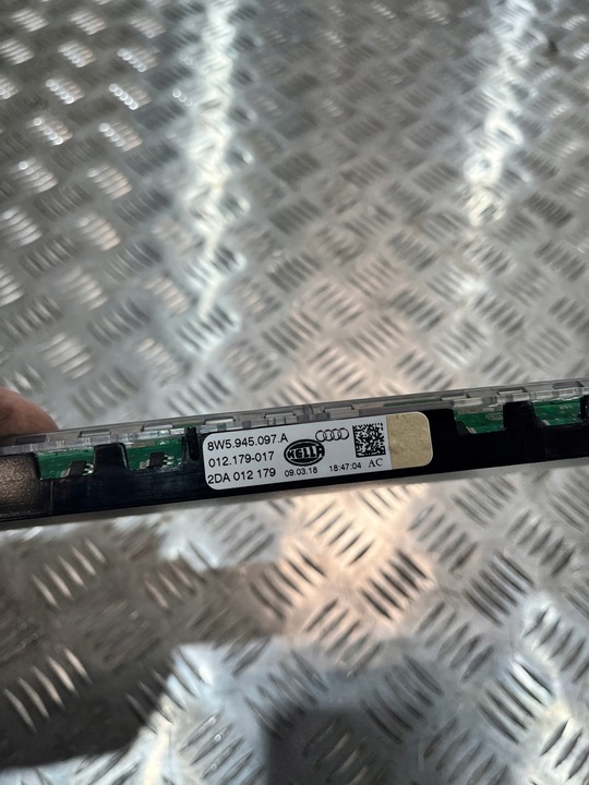 фото №5, Третье свет сплав audi a4 b9 15- 8w5945097a