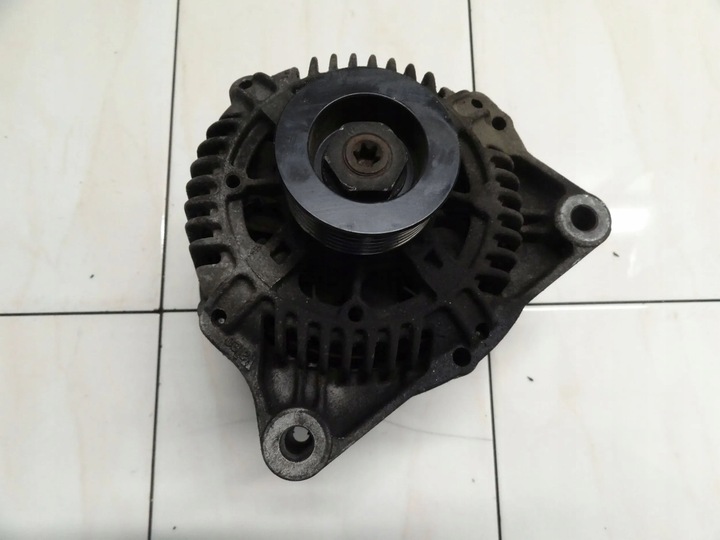 фото №3, Citroen c5 i 2.0 b 2002 генератор 9638275780