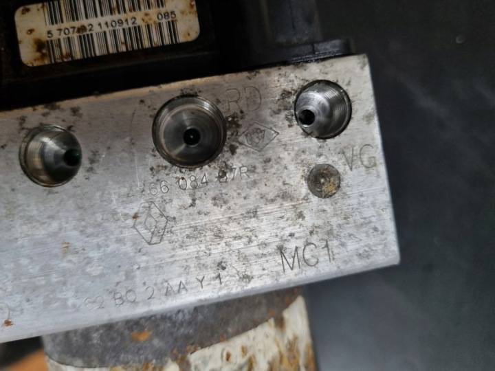 фото №5, Блок керування abs renault master iii 476608497r