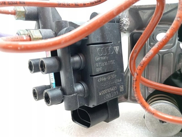 фото №7, Porsche taycan 9j air suspension насос 9j1616006d supercharger