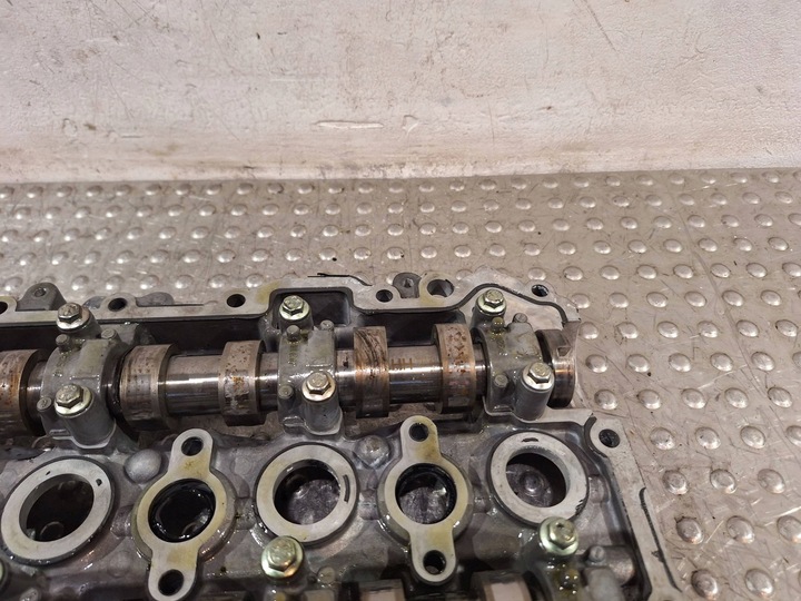 фото №10, Крышка клапанов валы 9644994680 peugeot 308 1.6 hdi 16v 07-