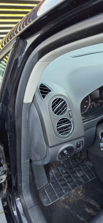 фото №1, Панель консоль капот оригинал vw golf v plus 2003-2009