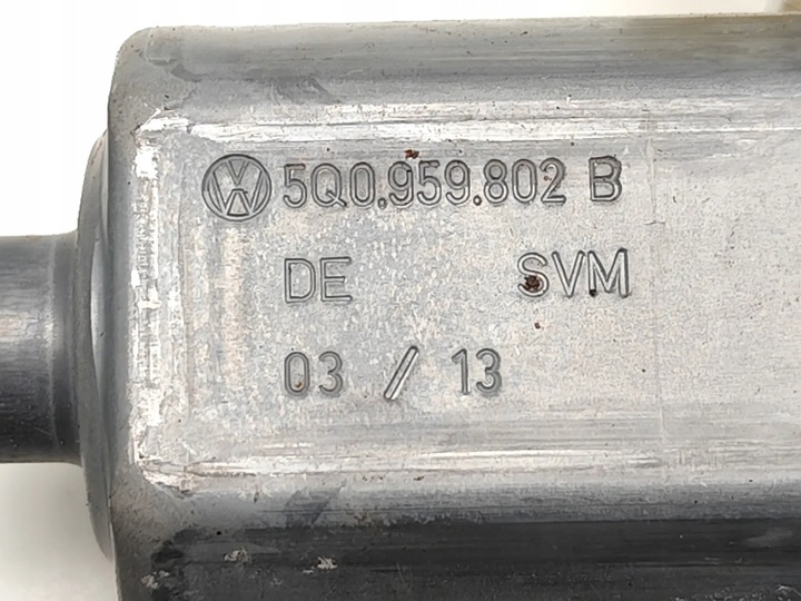 фото №7, Skoda superb електричний підйомник вікна двері передніх 2016 estate 4/5dr