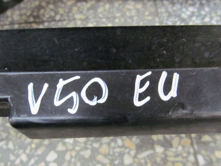 фото №9, Volvo c30 s40 v50 c70 04-13 основание каркас панели консоли 30722603