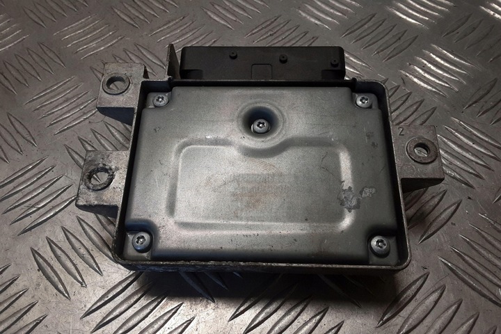 фото №2, Модуль гальма ручного vw passat варіант b6 3c5 3c0907801b 2.0l бензин