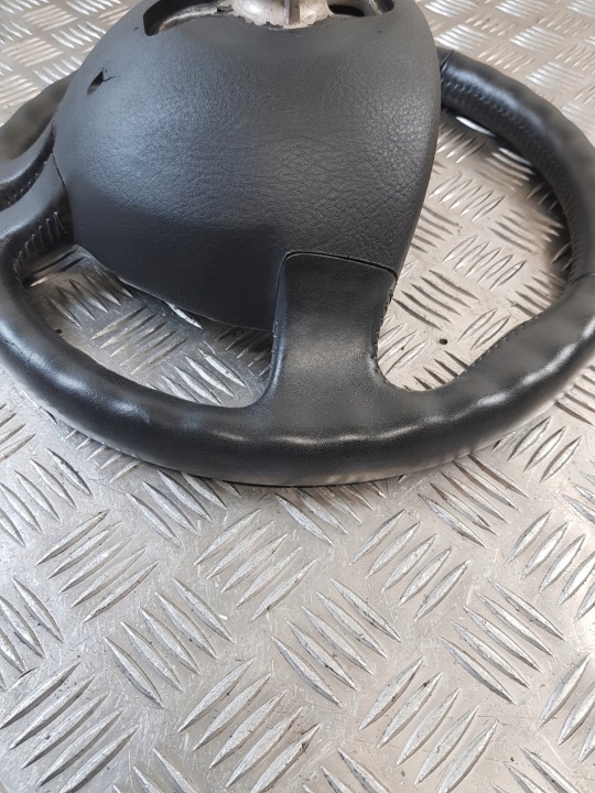 фото №13, Руль 8200344077 renault clio iii 06r-