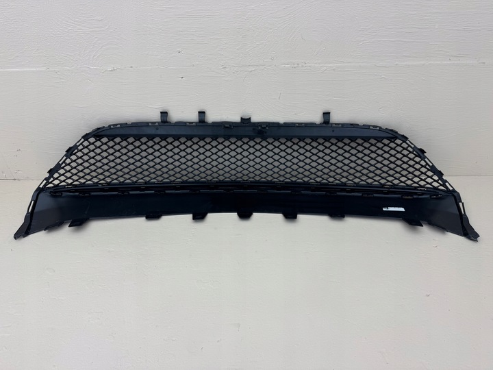 фото №16, Mercedes vito v-klasa w447 amg 14r- решётка средняя бампера a4478851500