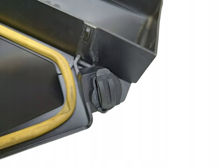 фото №14, Bmw x5 e70 2013 крышка микрофильтра кабины