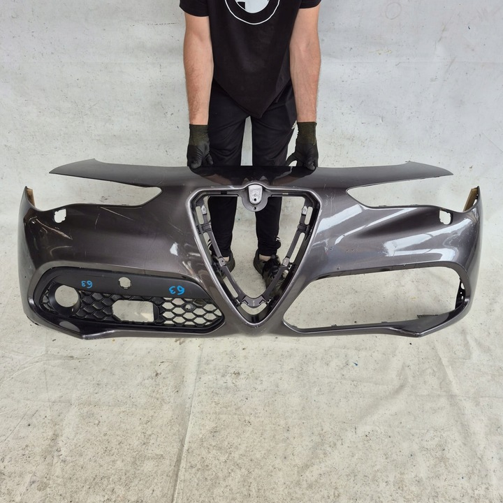 фото №1, Alfa romeo stelvio 16- бампер перед переднє розпилювач