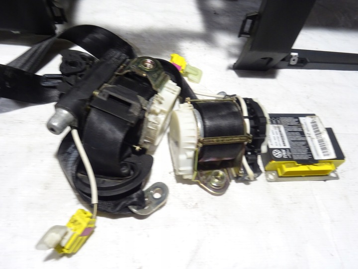 фото №11, Панель консоль подушки ремені датчик vw passat b6 3c