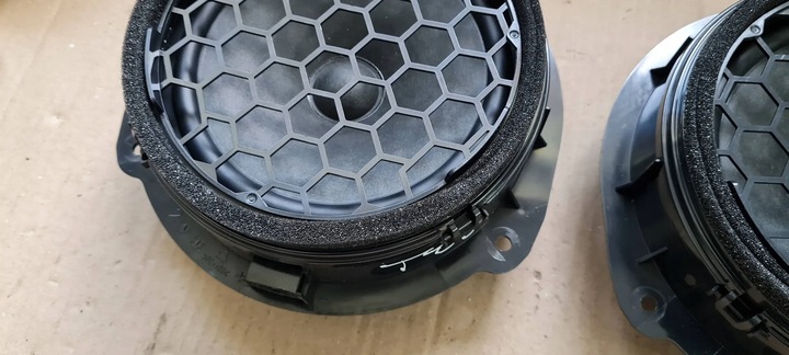 фото №12, S3 8v sedan динамик дверь зад задний bang olufsen 8v4035411a