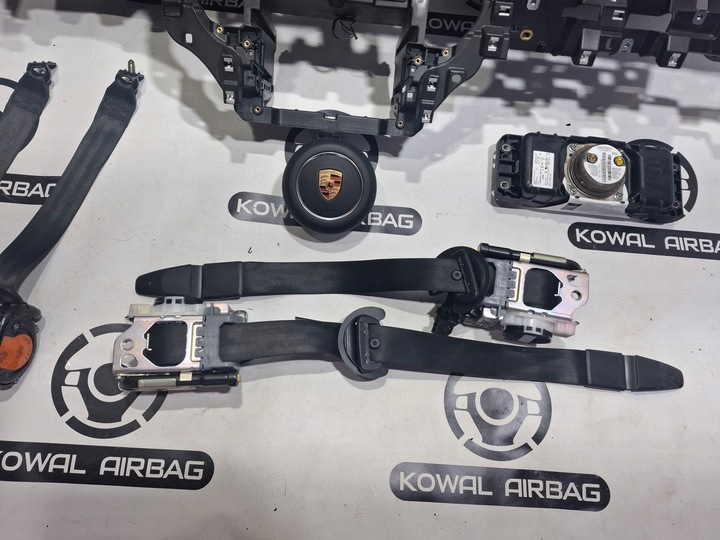 фото №7, Porsche macan 95b передний рестайлинг белая nić панель консоль подушка безопасности ремни оригинал
