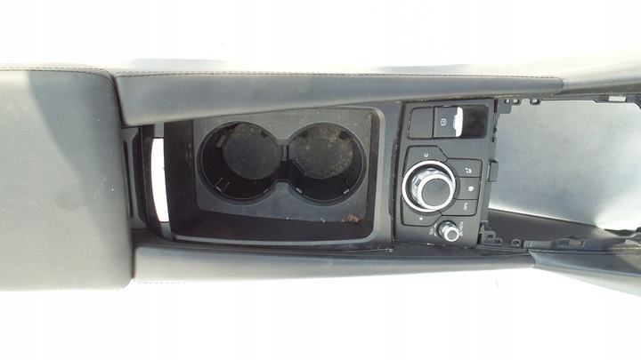 фото №7, Туннель средний подлокотник mazda 3 iii 2018 gmj666cm0a панель средний