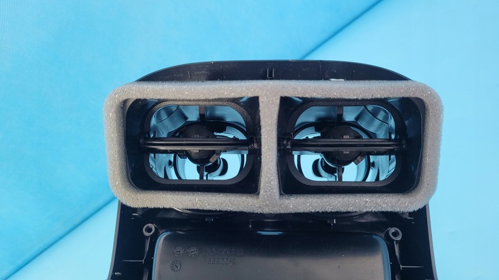 фото №14, Mercedes w206 23r захист тунелю a2066806500 ґрати повітропровід a2068304301