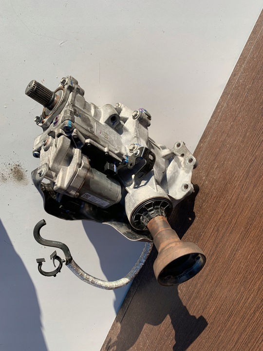 фото №7, Редуктор коробки usa 2.0 1.5 ecoboost 4x4 ford втулка стабілізатора mk4 kuga mk3 2020