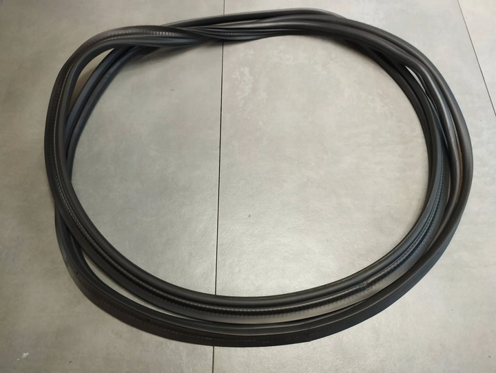 фото №1, Mercedes-benz cls c218 прокладка крышки зад