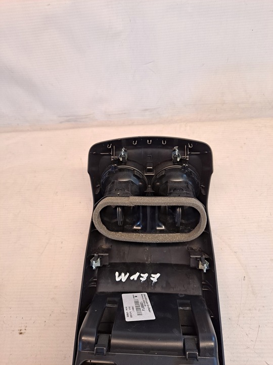 фото №9, Защита туннеля решётка воздуховод зад mercedes w177 a1776804101