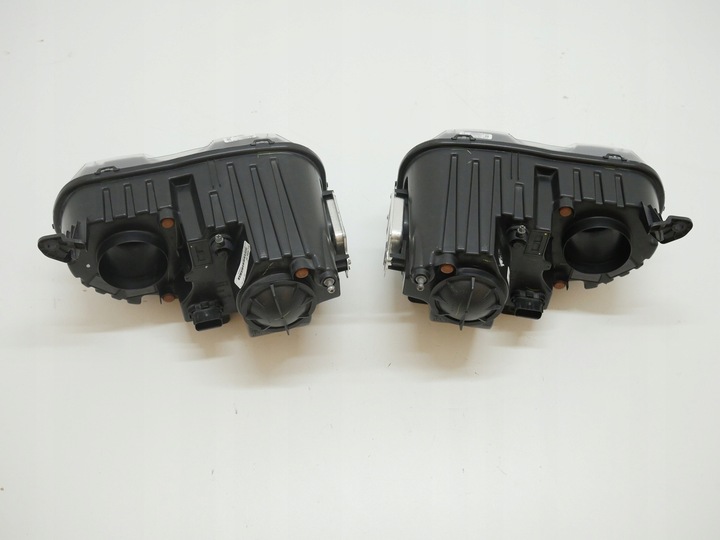 фото №12, 2015-2023 challenger лампи перед передні оригінальні лампа ліва права