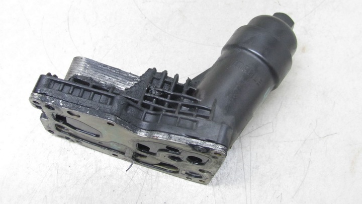 фото №5, Toyota verso рестайлинг 1.6 основание фильтра масла n47c16a