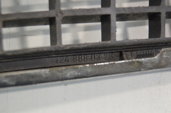 фото №14, Решётка радиатора решётка радиатор mercedes w124 e-klasa 1248880323