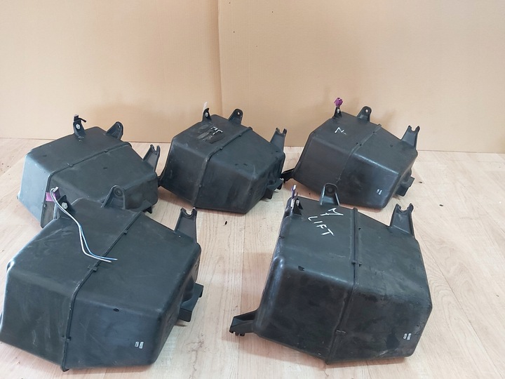 фото №5, Toyota celica vii 1,8 бачок омывателя жидкости