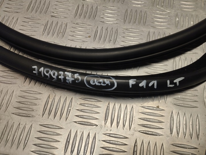 фото №16, Bmw оригинальный номер 7199775 прокладка дверь задняя