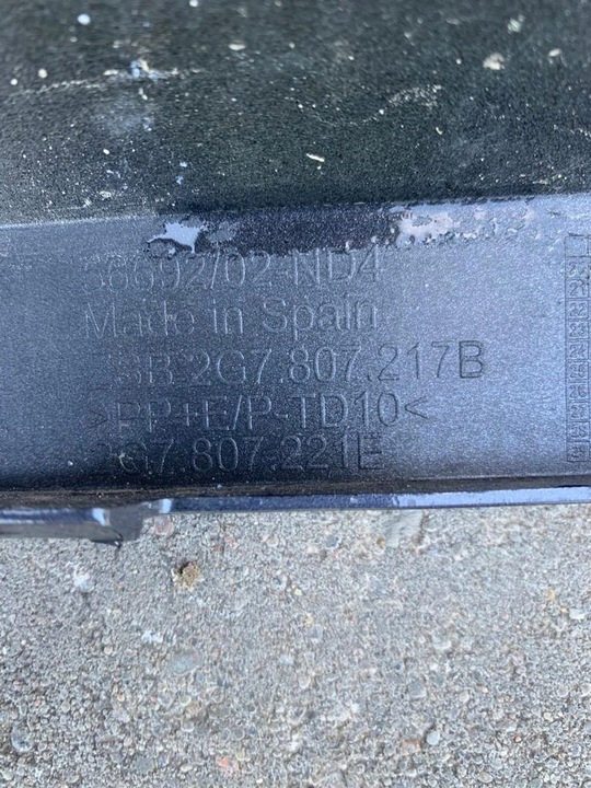 фото №8, Бампер перед переднє vw taigo r-line 2g7 21-