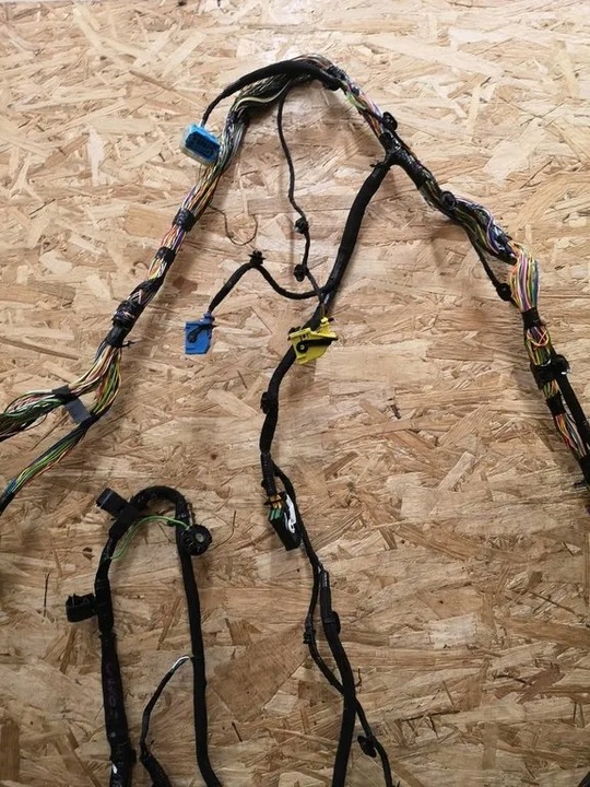 фото №8, Peugeot 208 ii 1.2 thp жгут установка интерьера