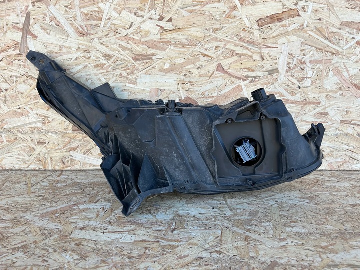 фото №12, Land rover range rover velar 2018 лампи передні